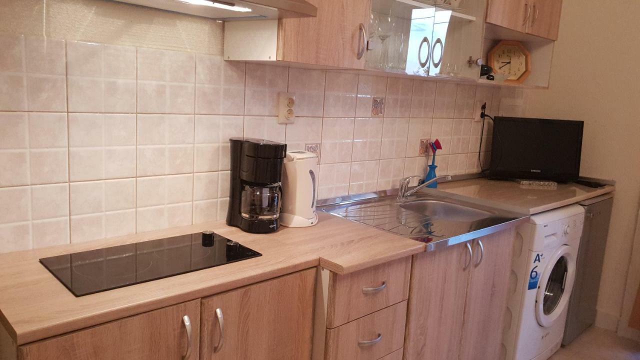 Apartman Ivana Grizane-Belgrad Ngoại thất bức ảnh
